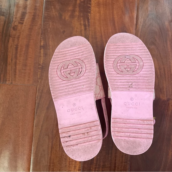 Gucci Shoes - Picture 8 of 9